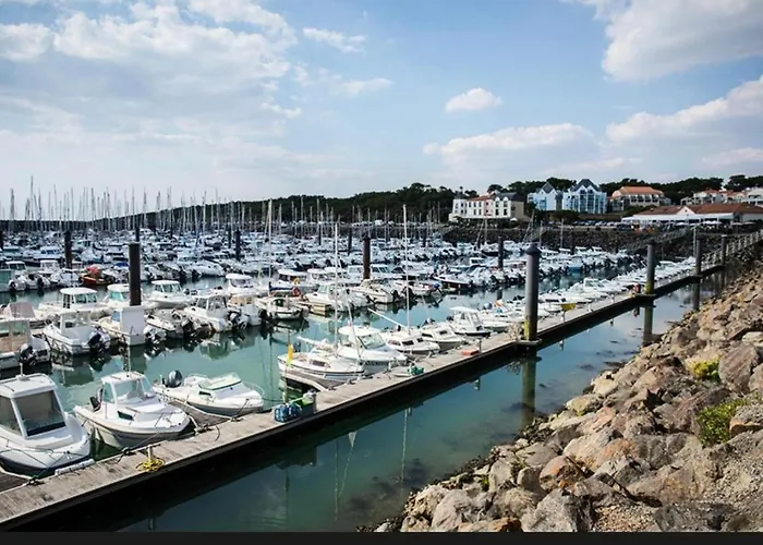 Avec Vue Mer, Port Et Golf Appartamento